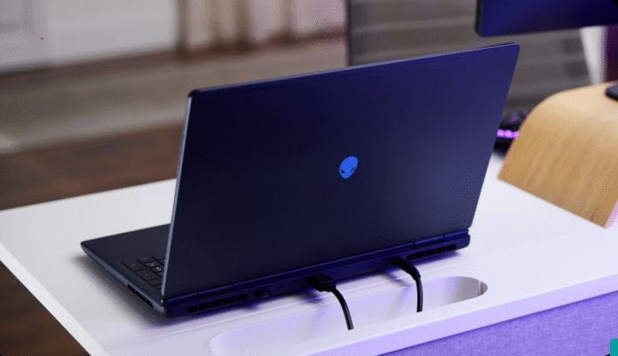 Alienware 16 Aurora